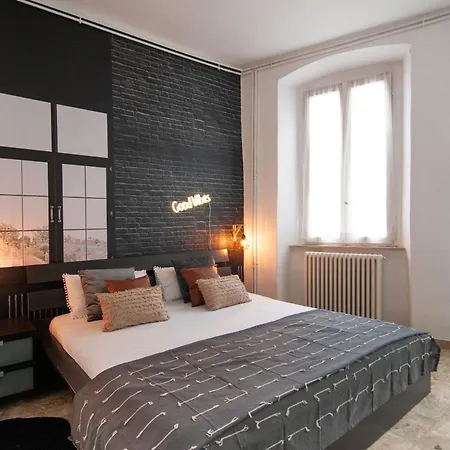 New York Style 2 Bed Апартаменты *