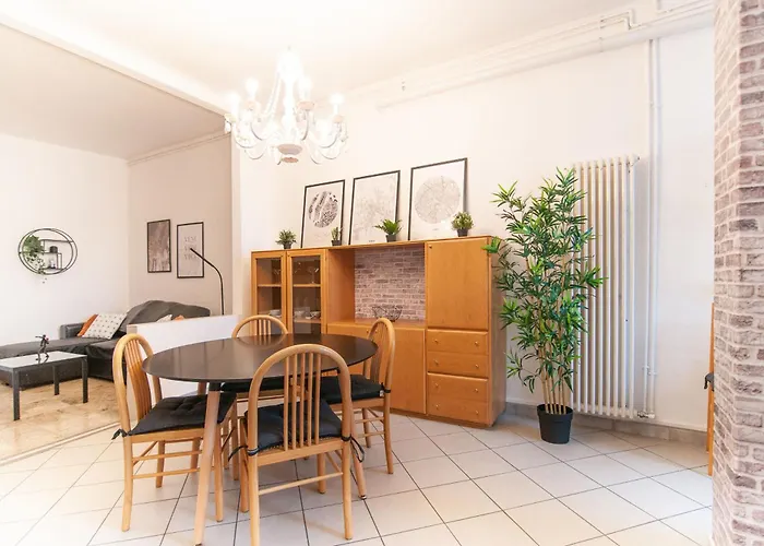 New York Style 2 Bed