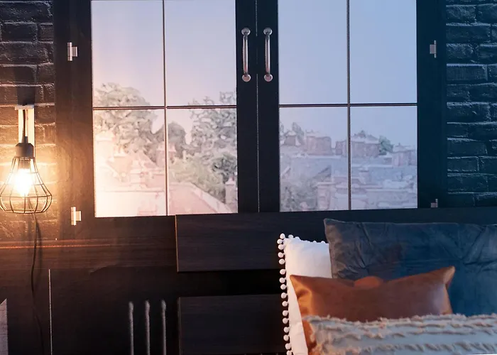 New York Style 2 Bed 아파트